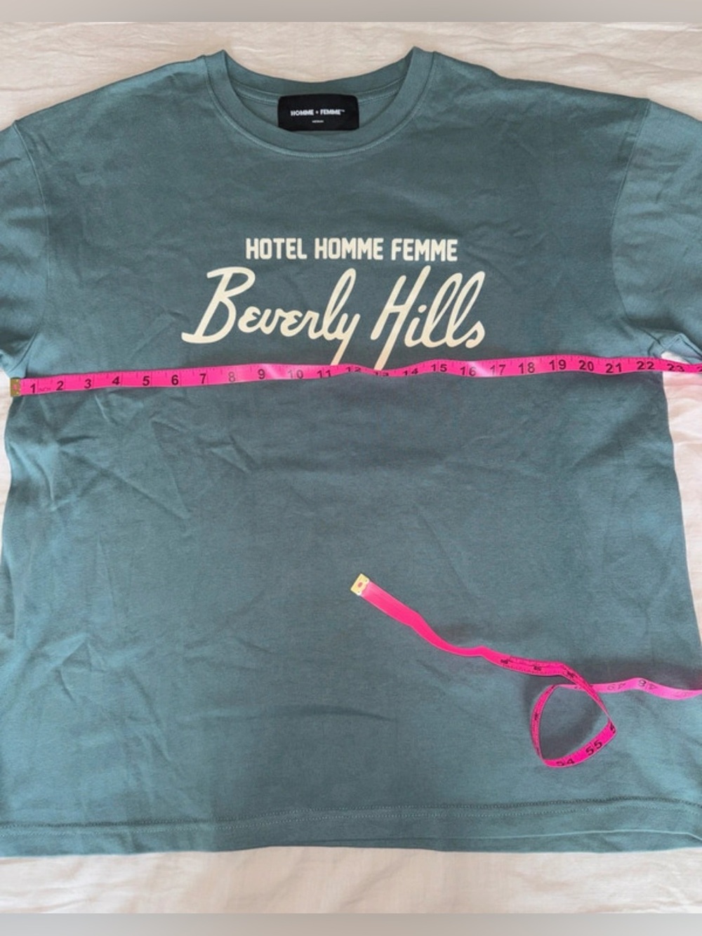 *141. Hotel Homme Femme Tee - Picture 2 of 7